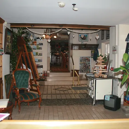 Logis Gourmet & Relax Wellness De La Sure 호텔 Esch-sur-Sûre