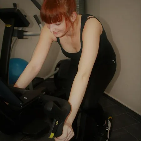 Logis Gourmet & Relax Wellness De La Sure Hotel 4*