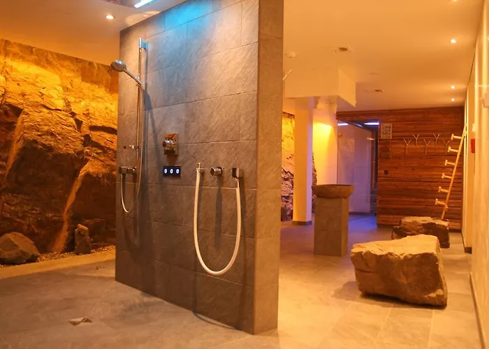 Logis Gourmet & Relax Wellness De La Sure 4* Esch-sur-Sûre