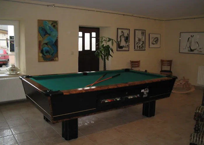 Hotel Logis Gourmet & Relax Wellness De La Sure