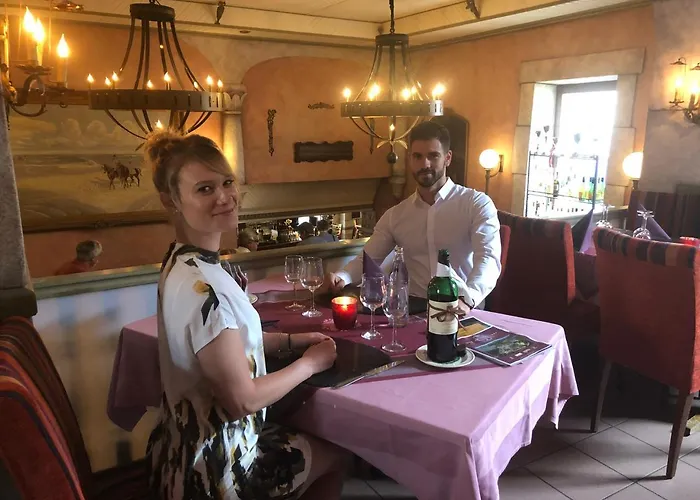 Logis Gourmet & Relax Wellness De La Sure Hotel