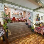 Logis Gourmet & Relax Wellness De La Sure