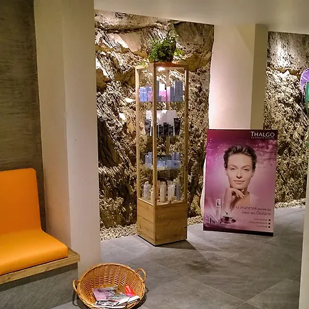 호텔 Logis Gourmet & Relax Wellness De La Sure