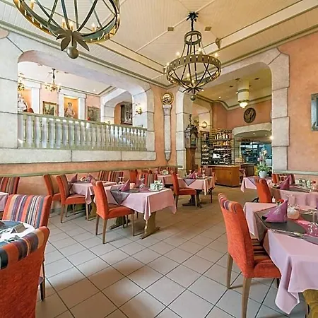 Logis Gourmet & Relax Wellness De La Sure Hotel