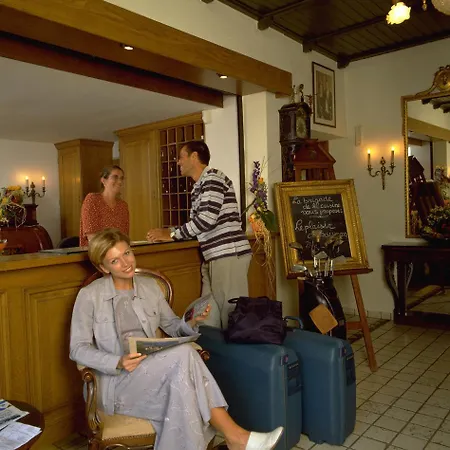 ホテル Logis Gourmet & Relax Wellness De La Sure
