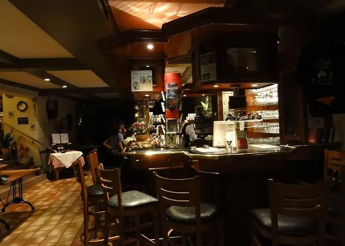 Logis Gourmet & Relax Wellness De La Sure Hotel