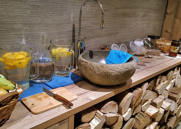 Hotel Logis Gourmet & Relax Wellness De La Sure