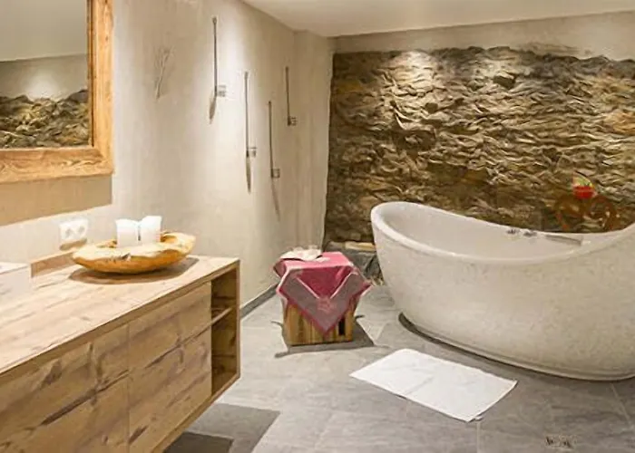 Logis Gourmet & Relax Wellness De La Sure Hotel Esch-sur-Sûre