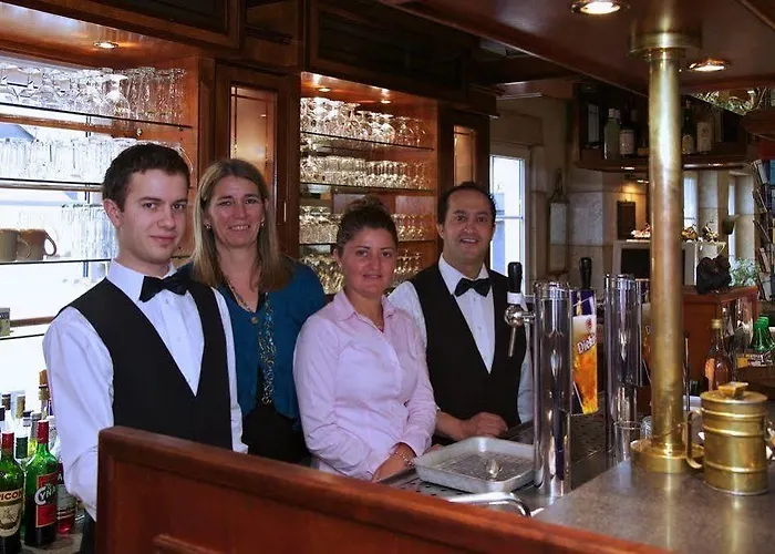 Hotel Logis Gourmet & Relax Wellness De La Sure 4*