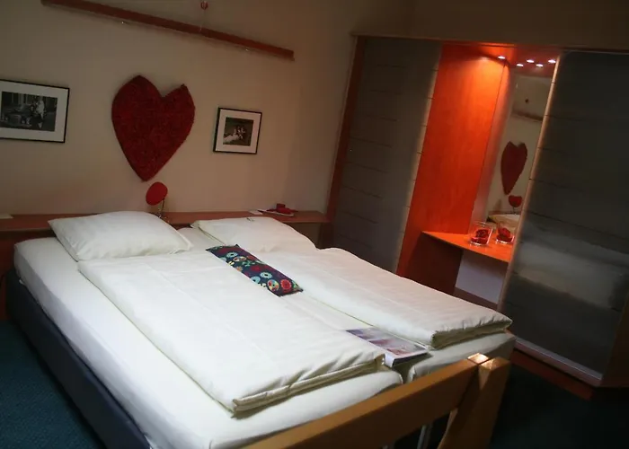 Logis Gourmet & Relax Wellness De La Sure 4* Esch-sur-Sûre