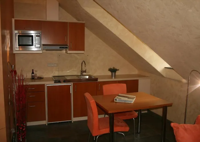 Logis Gourmet & Relax Wellness De La Sure Hotel 4*